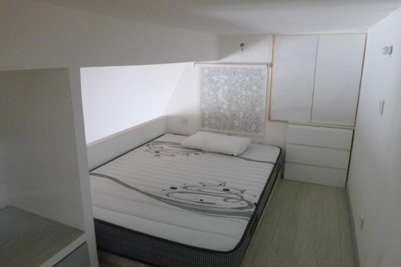 Appartement Studio Lourmarin Centre Extérieur photo